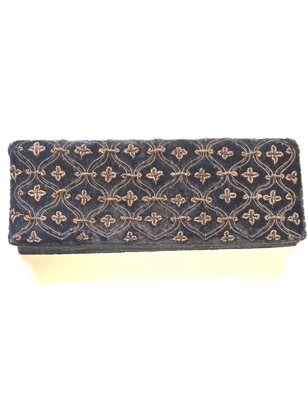 Vintage Velvet Gold Patternt Clutch - Picture 13 of 16